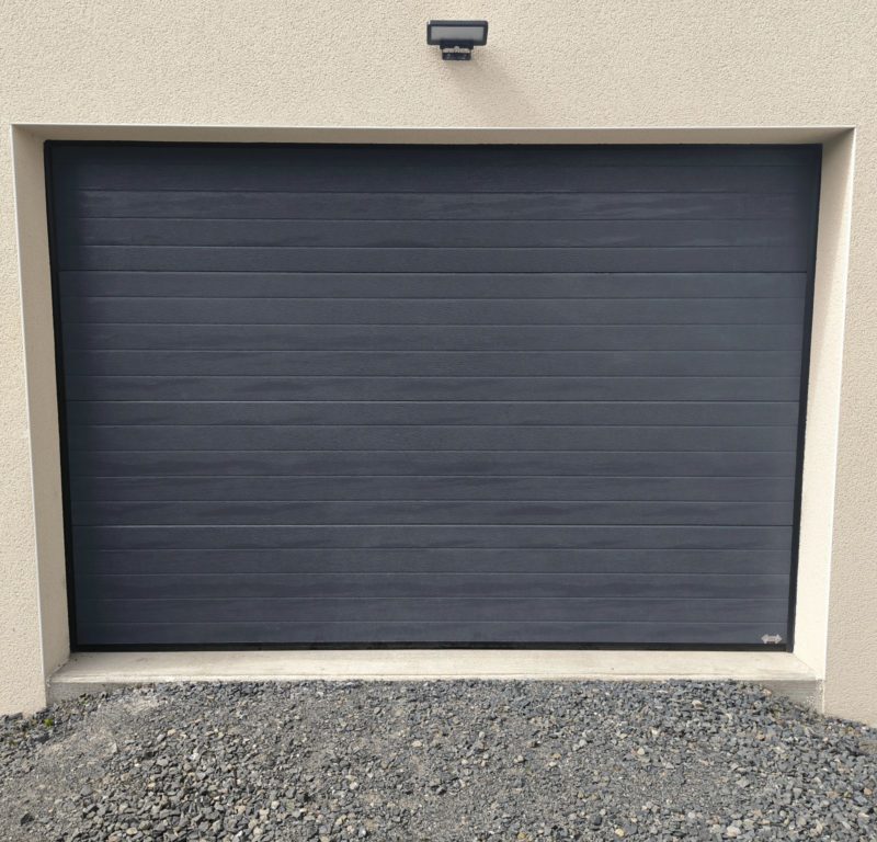porte de garage rainures 2