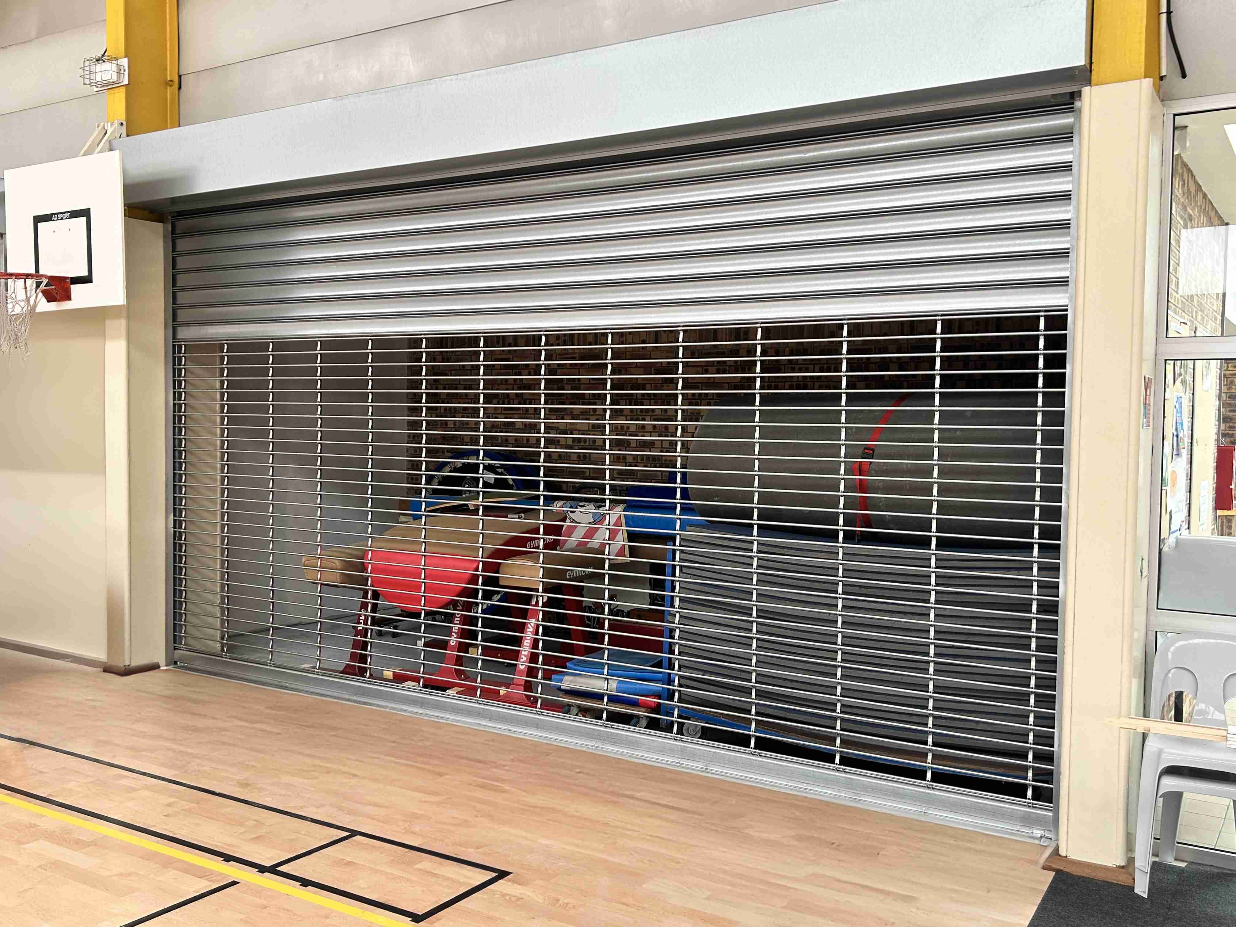 grille a mailles sda banniere